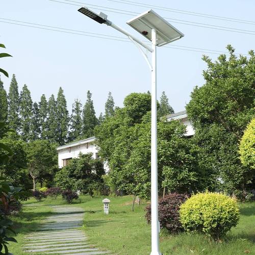 太陽能鋰電路燈:校園照明的綠色能源解決方案